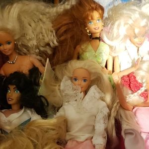 collectible Barbie pink case carrier w barbie